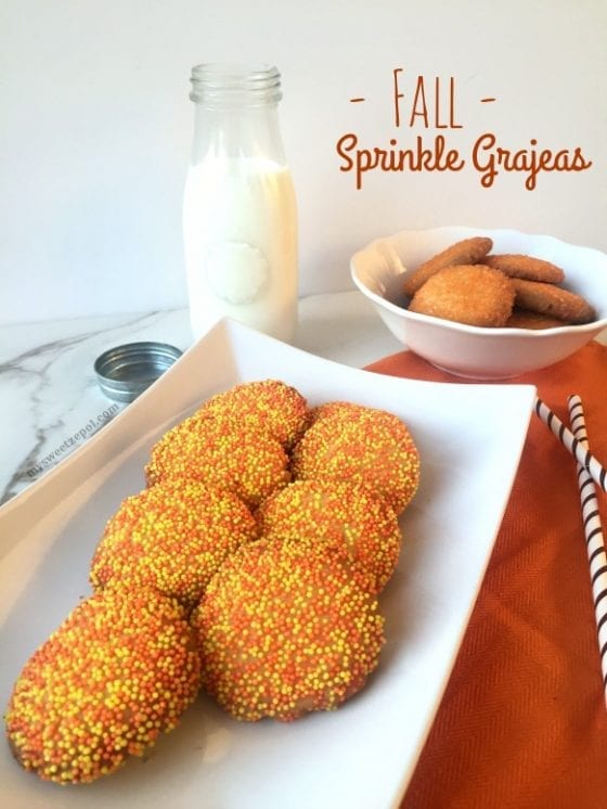 Fall inspired sprinkle "grajeas" cookies / also known as mantecaditos / perfect for any occasion and can be easily customized / recipe by My Sweet Zepol #cookierecipe