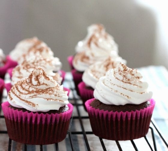 Love chocolate and coffee? Here's the fix for you... Flourless Mocha Cupcakes with Whipped Cream, the perfect gluten free cupcake. recipe @ mysweetzepol.com