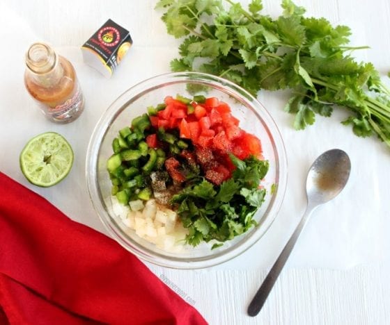 Make this tamarind-habanero pico de gallo and you'll have everyone asking you for your secreat ingredient! Grab the recipe at mysweetzepol.com