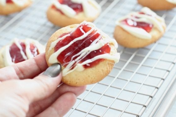 Melt in your mouth White Chocolate Raspberry cookeis! Grab the recipe @ mysweetzepol.com and learn how you can be a #helpingcookie too! Give back, and be part of a difference one cookie at a time @CookiesforKids @OXO @MediaVine @DixieCrystals