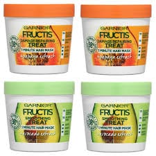 How to Treat Your Curls During the Cold Season / Treat your curls during the colder season with Garnier® Fructis Damage Repairing 1- minute / #lifestyle #hair #Influester