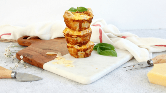 Chorizo, sausage caramelized onion mini quiche is the tastiest on-the-go breakfast for back to school season. #BackToSchoolTreats made by My Sweet Zepol